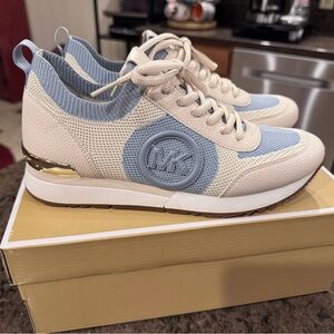 Michael Kors Cream and Blue Knit Sneakers
